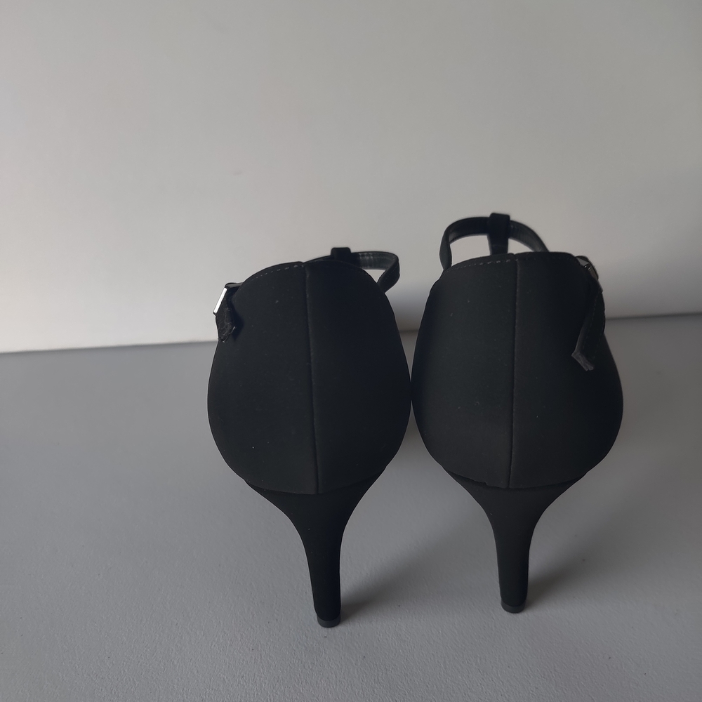 Soda Bahia NEW Pointed toe ankle strap Stiletto Black Heels Womens Size 7.5NIB - Picture 6 of 11